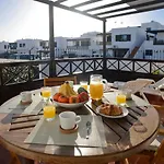 Sol Apartment *